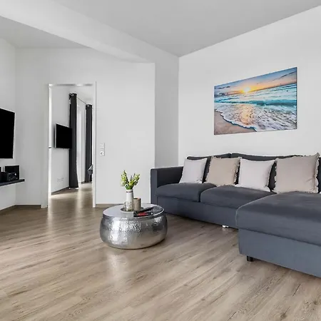 아파트 Dem So Nah *